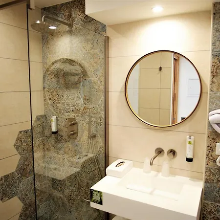 L'enclos Des Lauriers Roses Hotel 3*