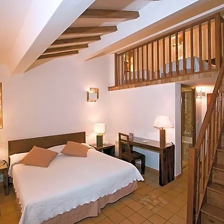 L'enclos Des Lauriers Roses Szálloda 3*