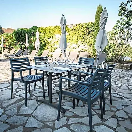 L'enclos Des Lauriers Roses Szálloda 3*