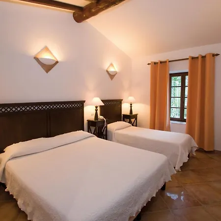 Hotel L'enclos Des Lauriers Roses Cabrières